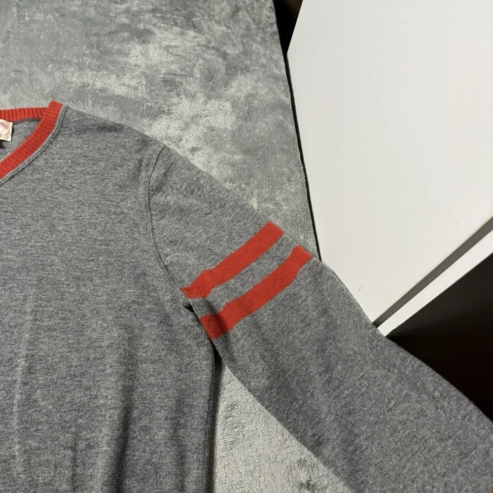 Brooks Brothers 100% Lambswool Red/Gray Ribbed V neck Sweater Mens‎ M